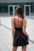 Abito in raso nero corto