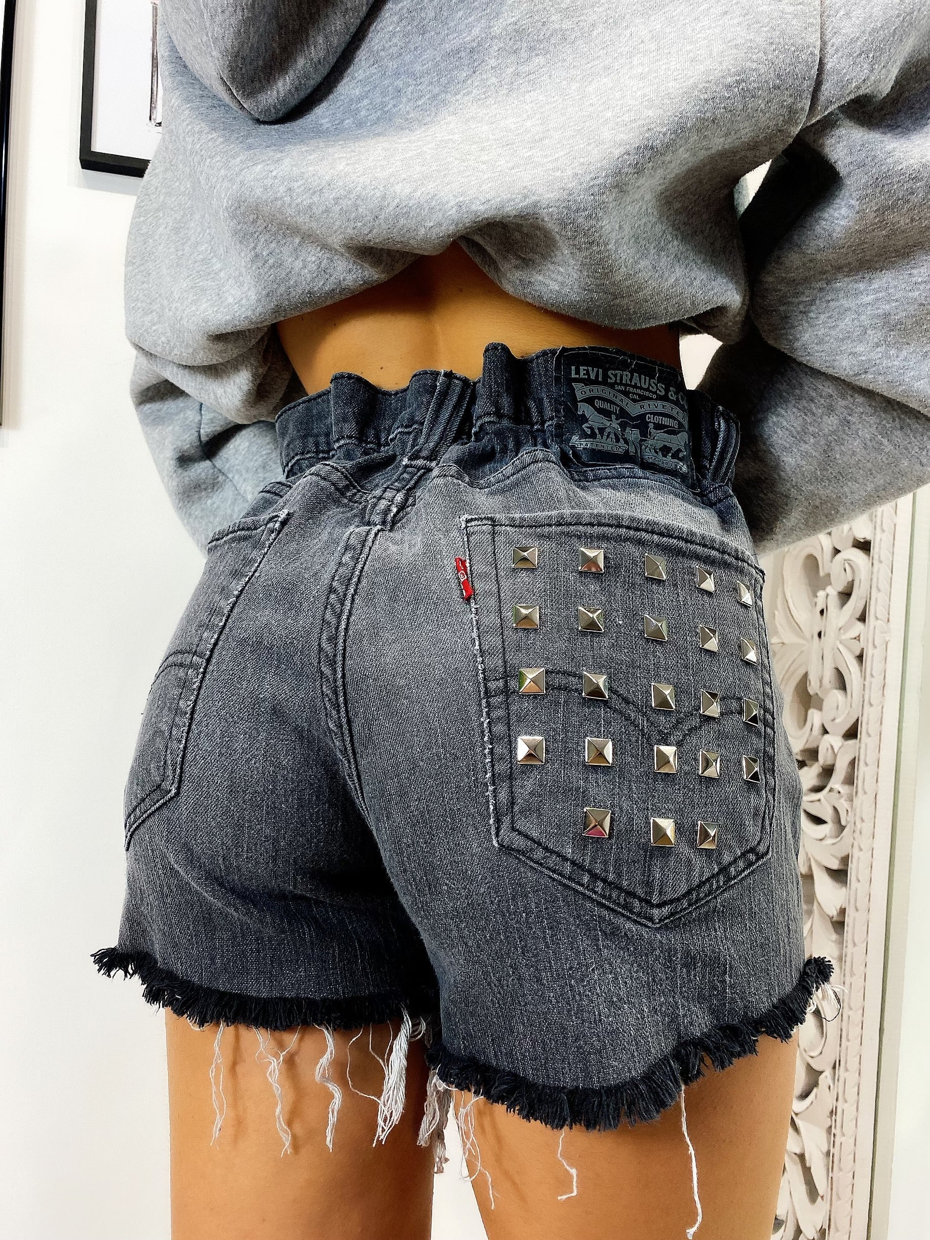 Short Levi’s Vintage con Borchie bagno grigio