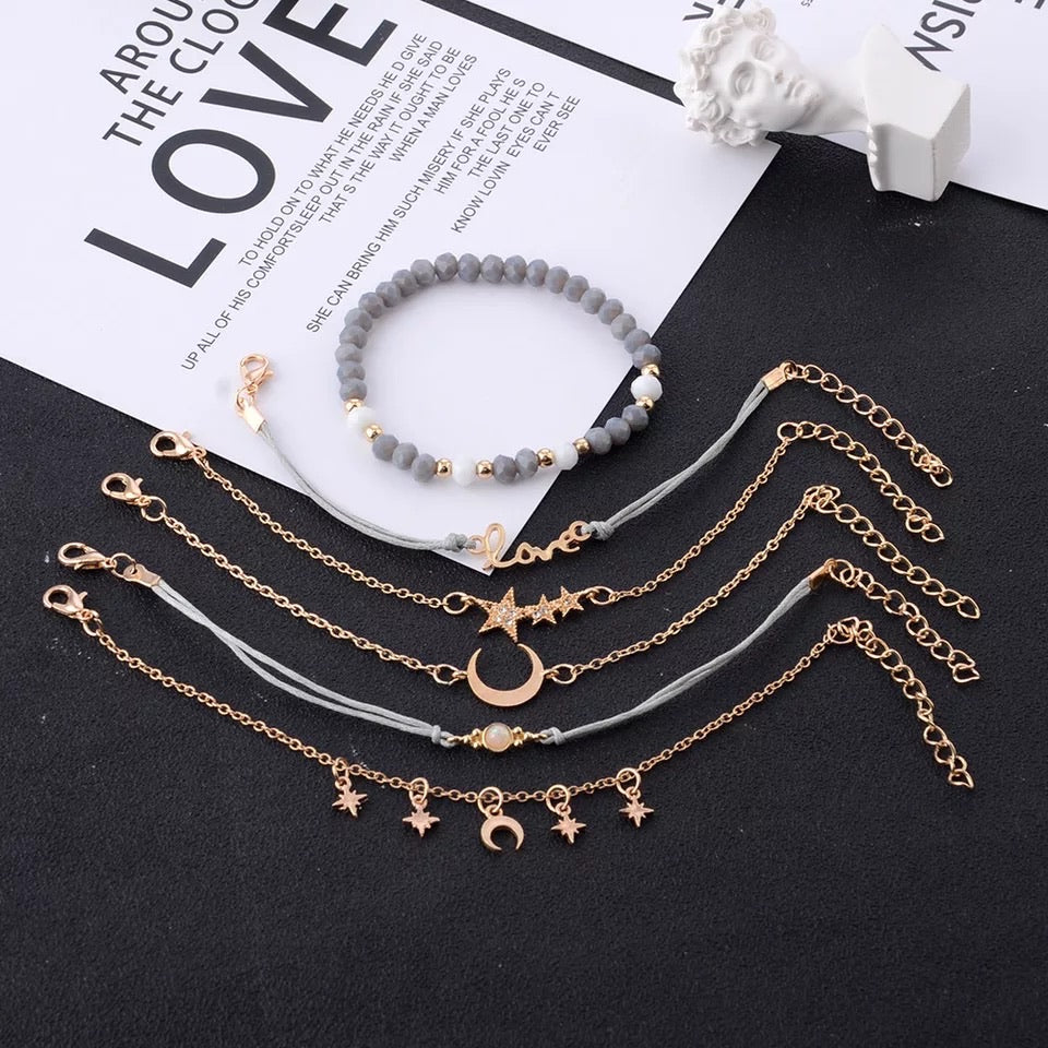 Bracciale con luna e stelle