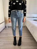 Jeans con borchie chiaro