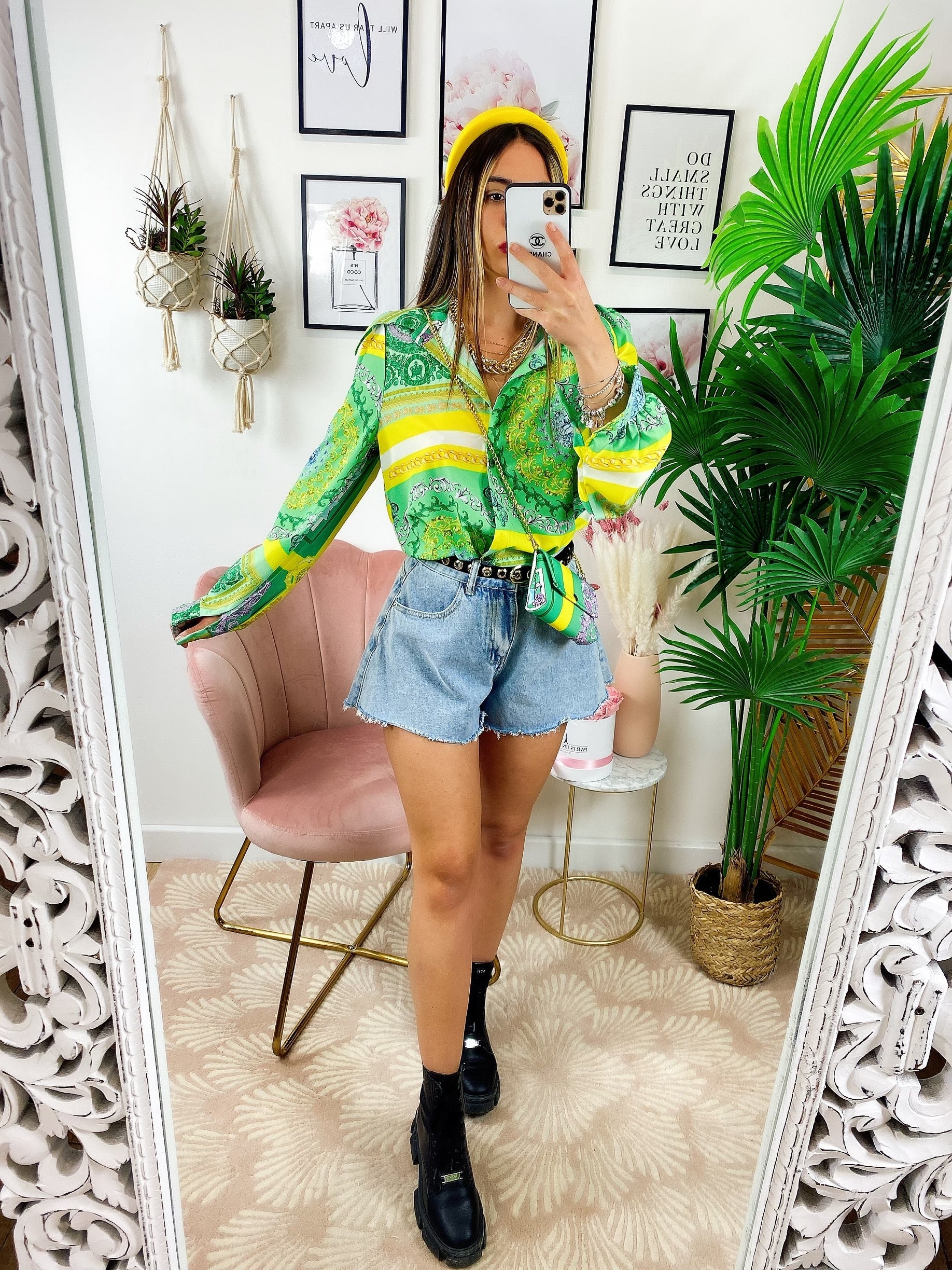 Camicia etnica dettaglio verde con borsetta