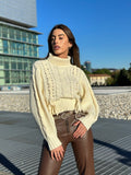 Maglione panna con trecce