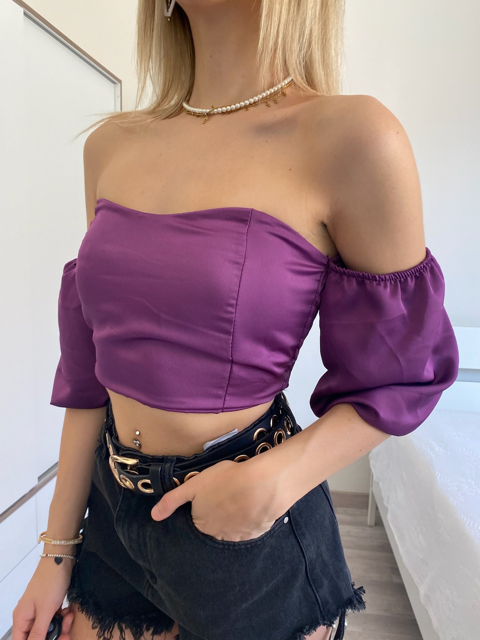 Top purple scollo a cuore