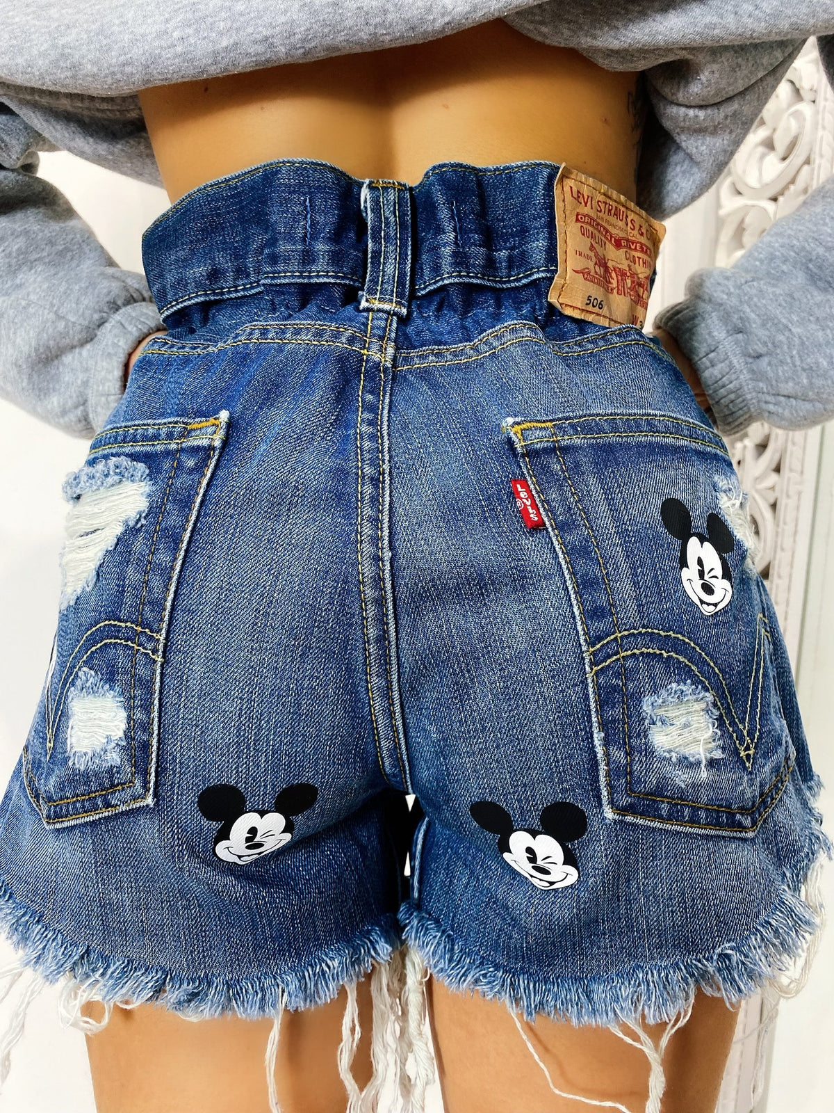 Short Levi’s Vintage con stampa topolino sfrangiato