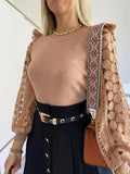 Maglioncino Camel con maniche in pizzo