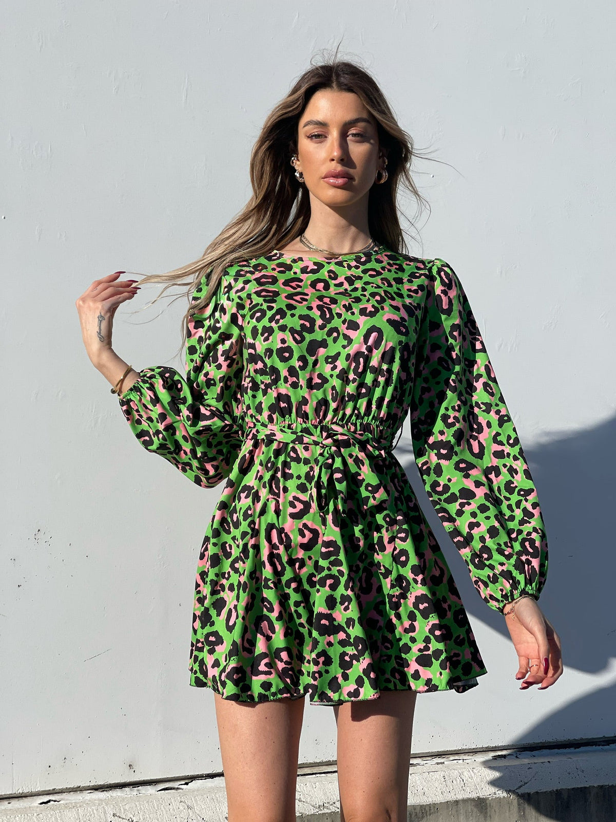 Abito maculato verde e rosa
