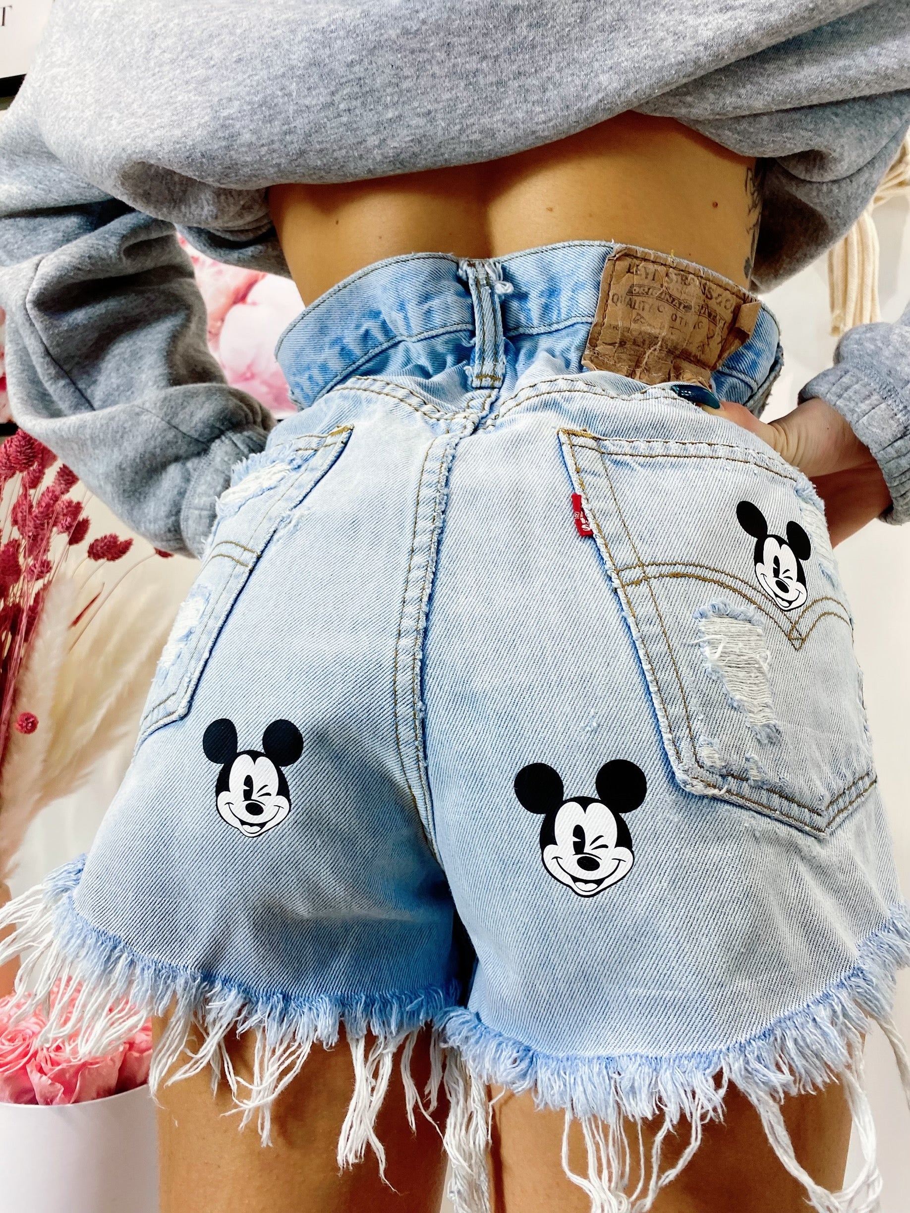 Short Levi’s Vintage con stampa topolino sfrangiato chiaro