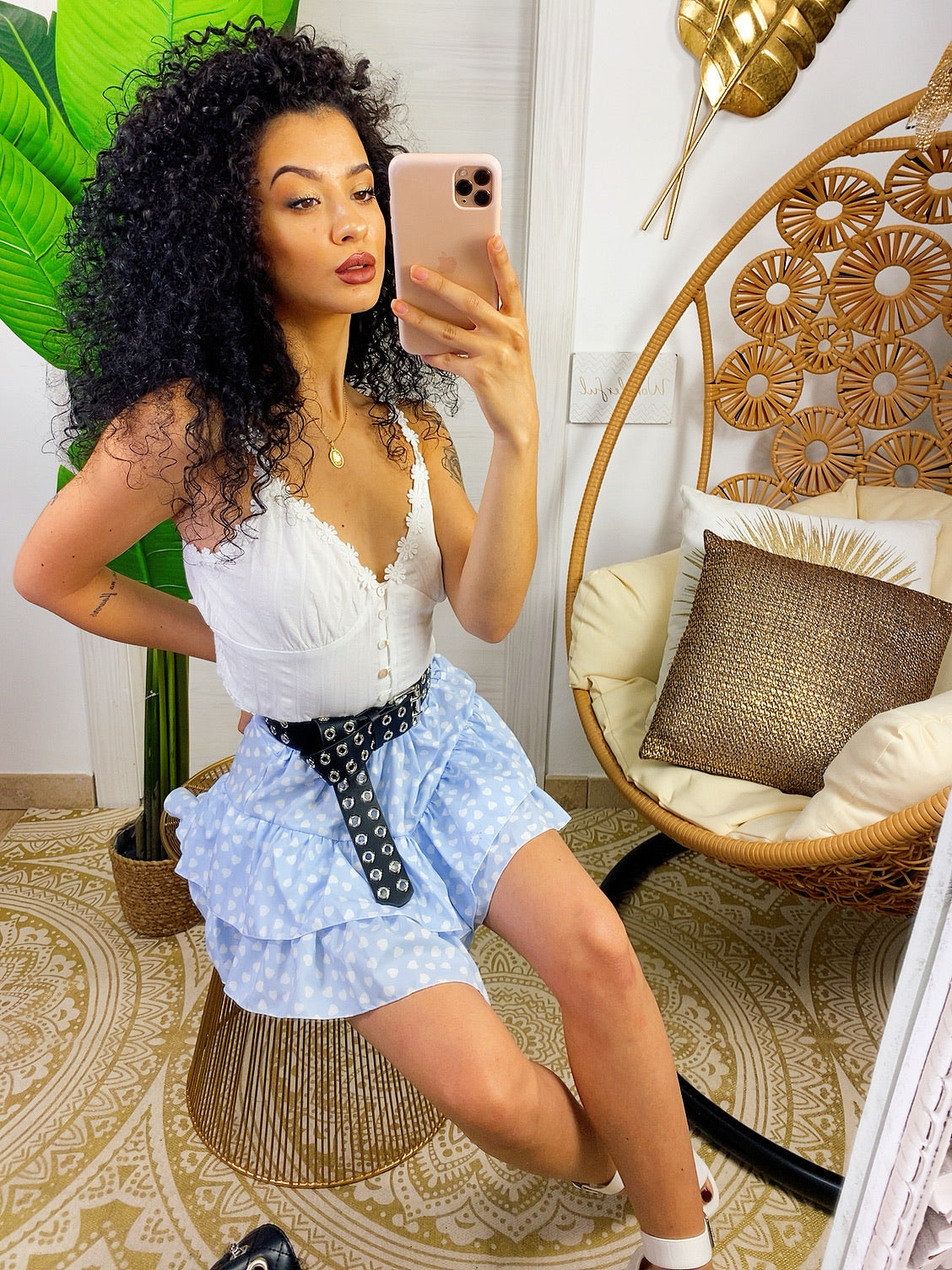Top bianco con fiorellini