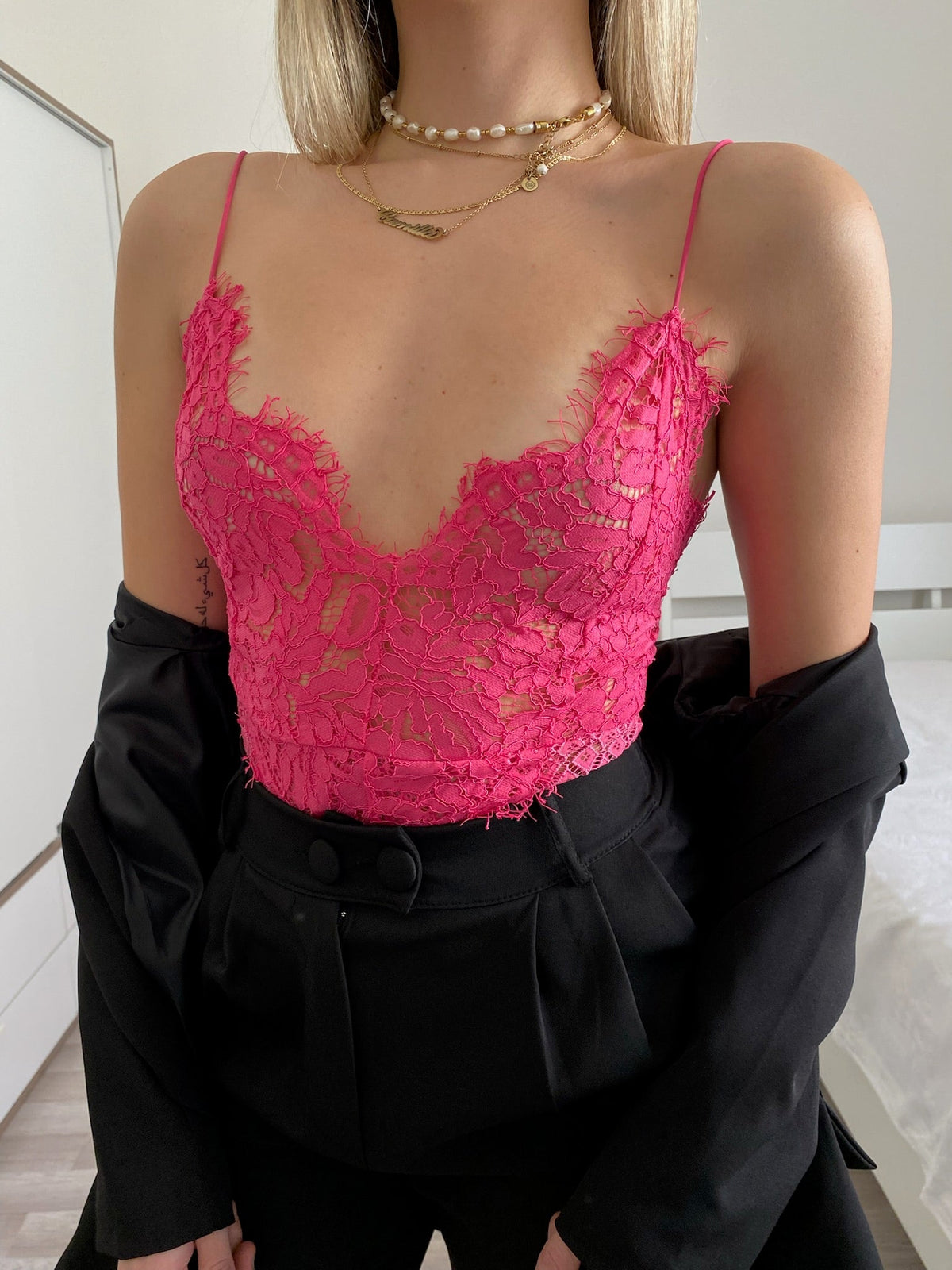 Body in pizzo Fuxia