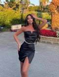 Abito in raso corto scollo a V nero