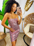 Abito aderente con paillettes rosa