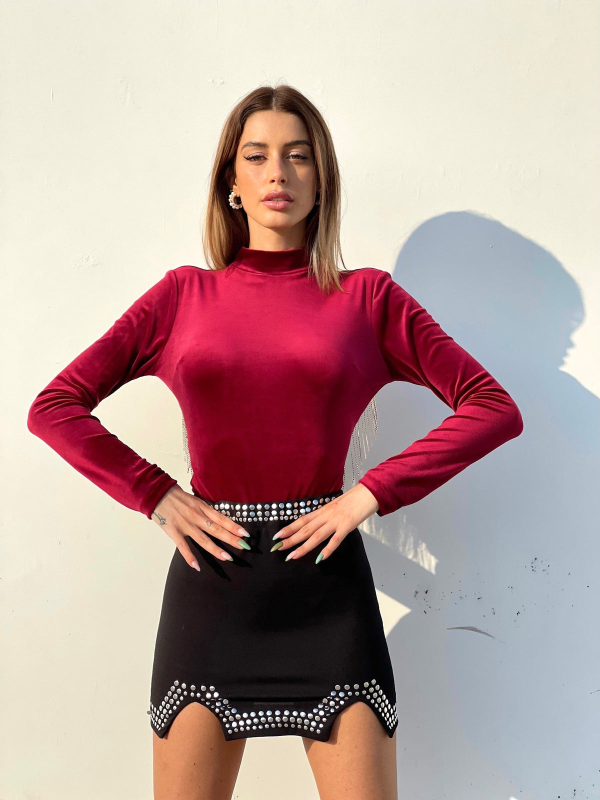 Body schiena aperta con ciondoli Bordeaux