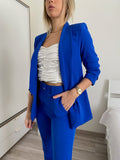 Completo giacca e pantalone blu elettrico
