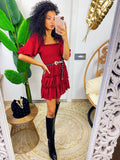 Abito con scollo a barchetta bordeaux