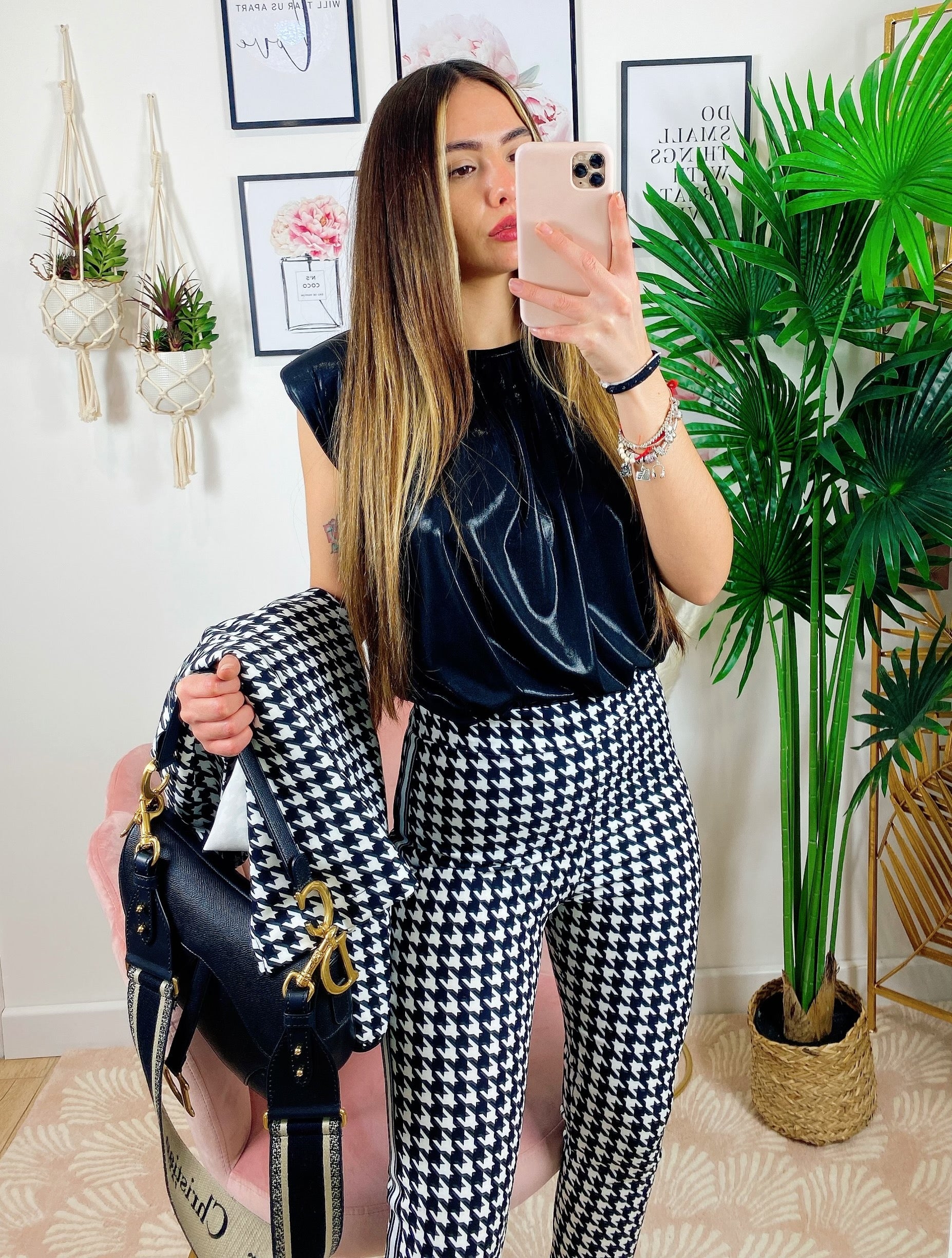 Body con spalline aperto sulla schiena