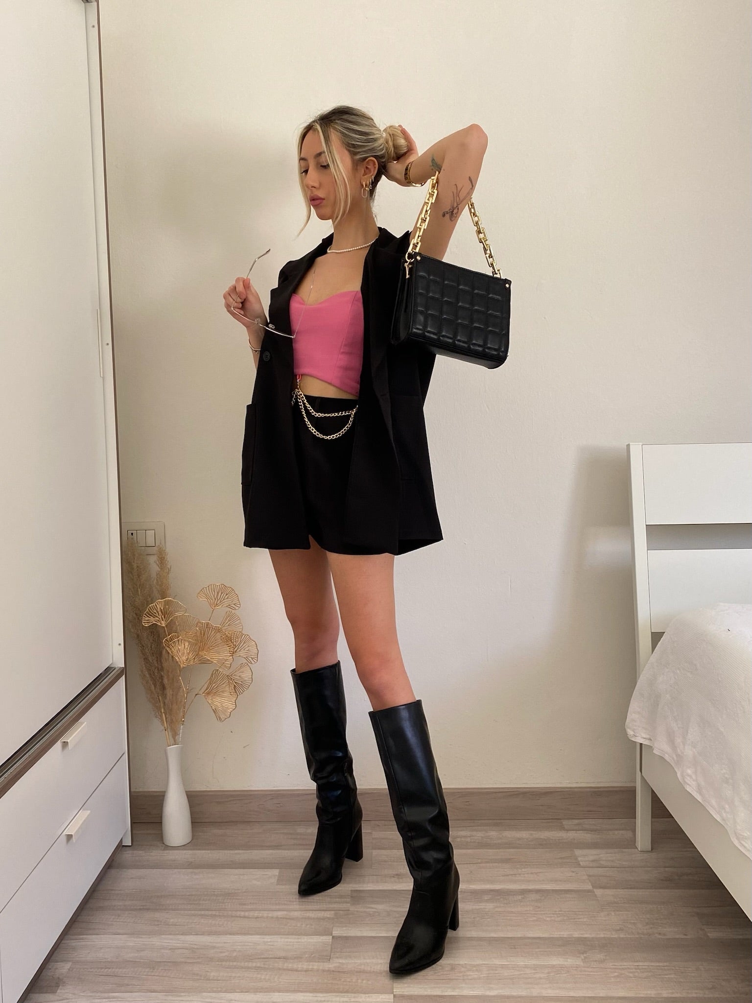 Completo gilet e short nero
