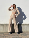 Completo top e pantalone beige