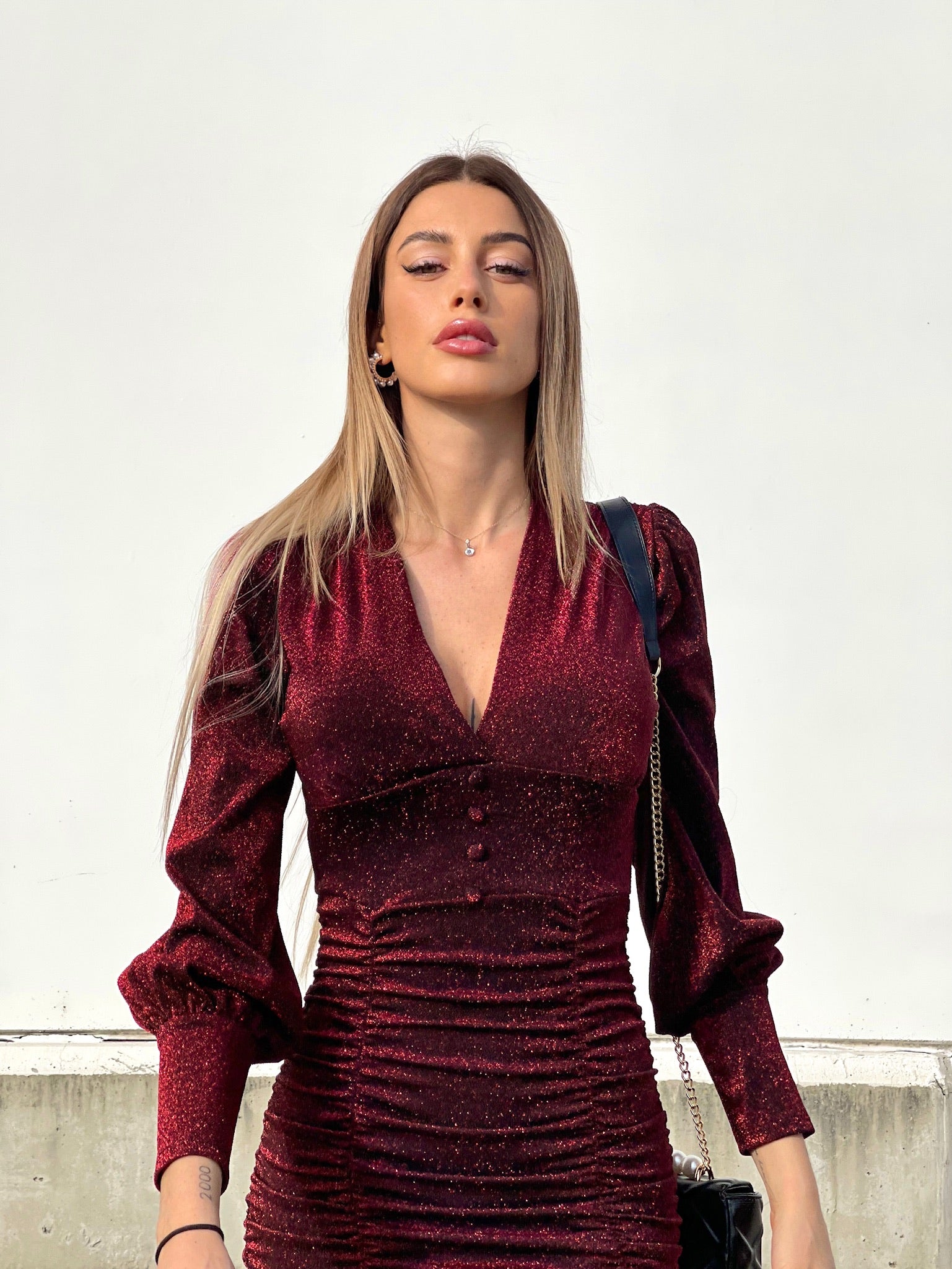Abito glitter Bordeaux con bottoncini