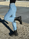 Jeans con strass e cuore