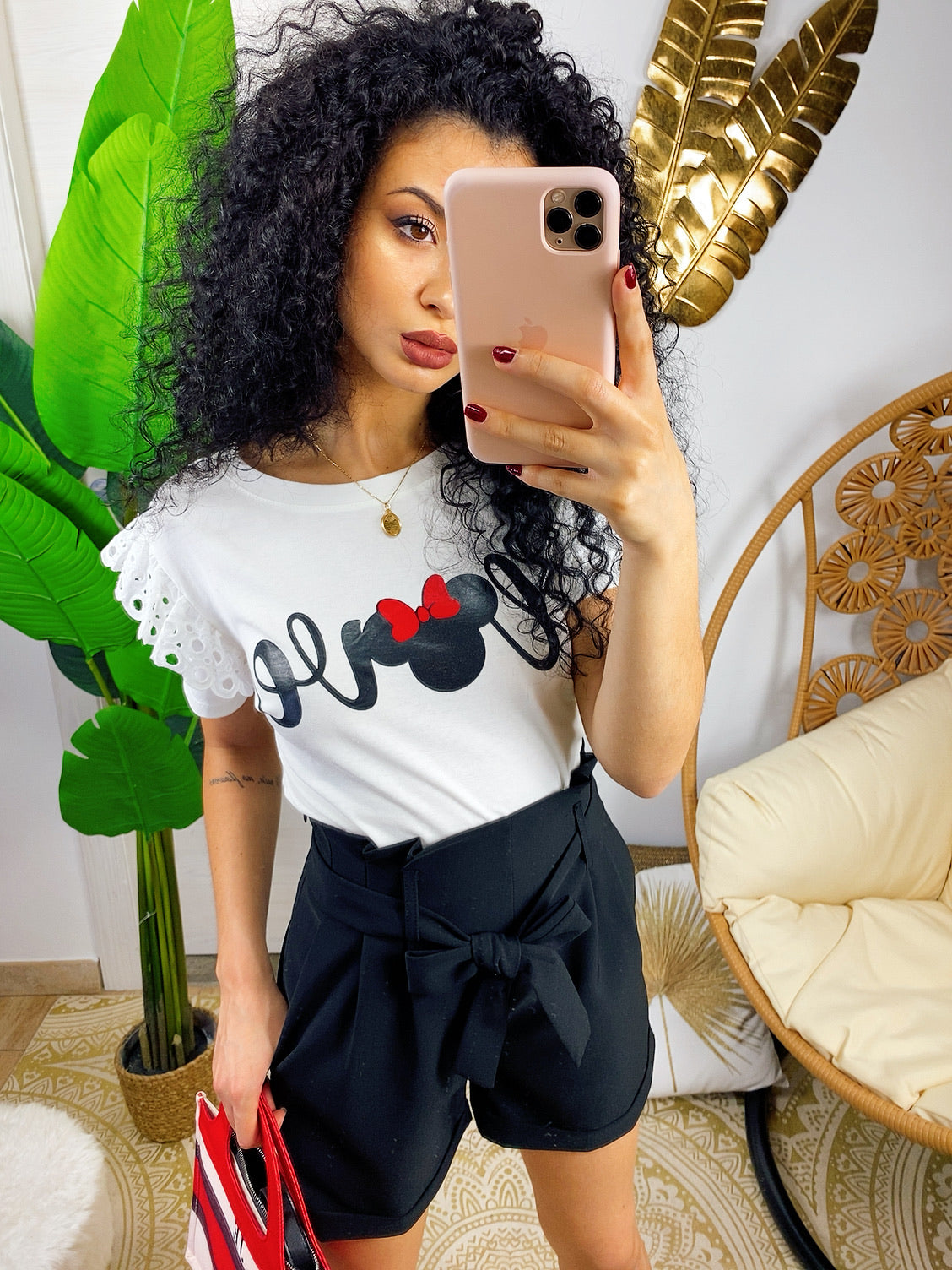 T-shirt con stampa love