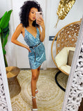 Abito con paillettes a bretellina celeste