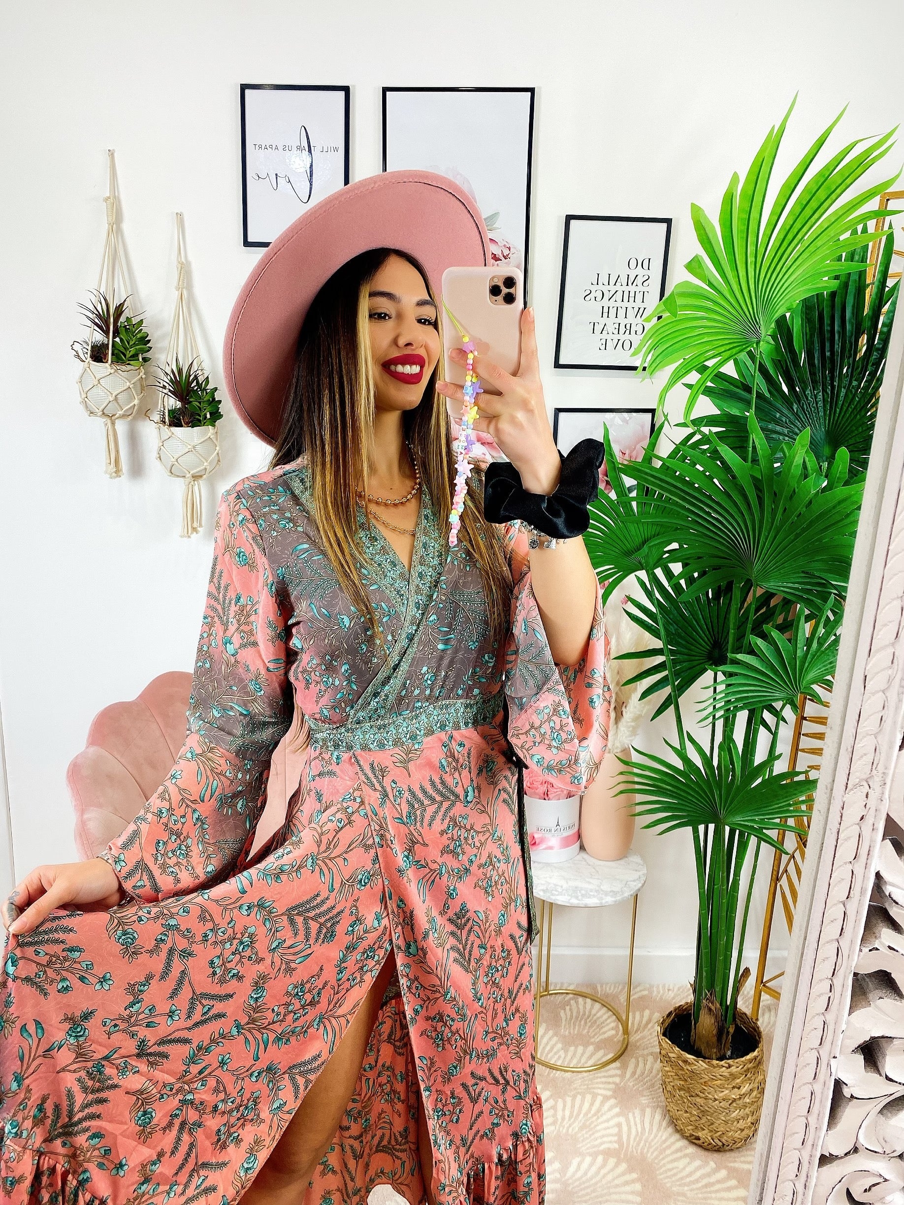 Kimono o abito etnico Base Rosa