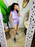 Completo sportivo maglia e pantaloncino nero e lilla