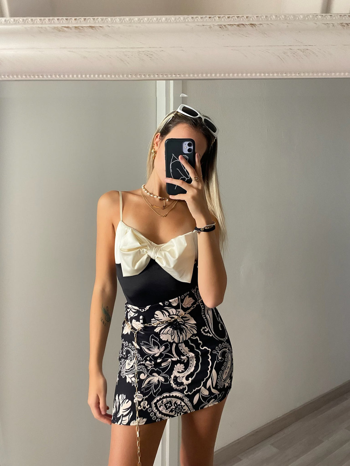 Body con fiocco