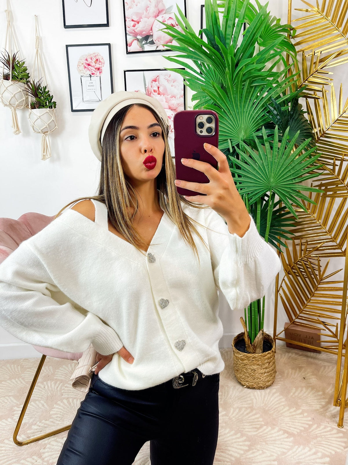 Cardigan con bottoni gioiello e spalle scoperte Bianco