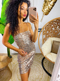 Abito aderente con paillettes platino