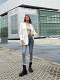 Blazer bianco con cintura