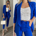 Completo giacca e pantalone blu elettrico