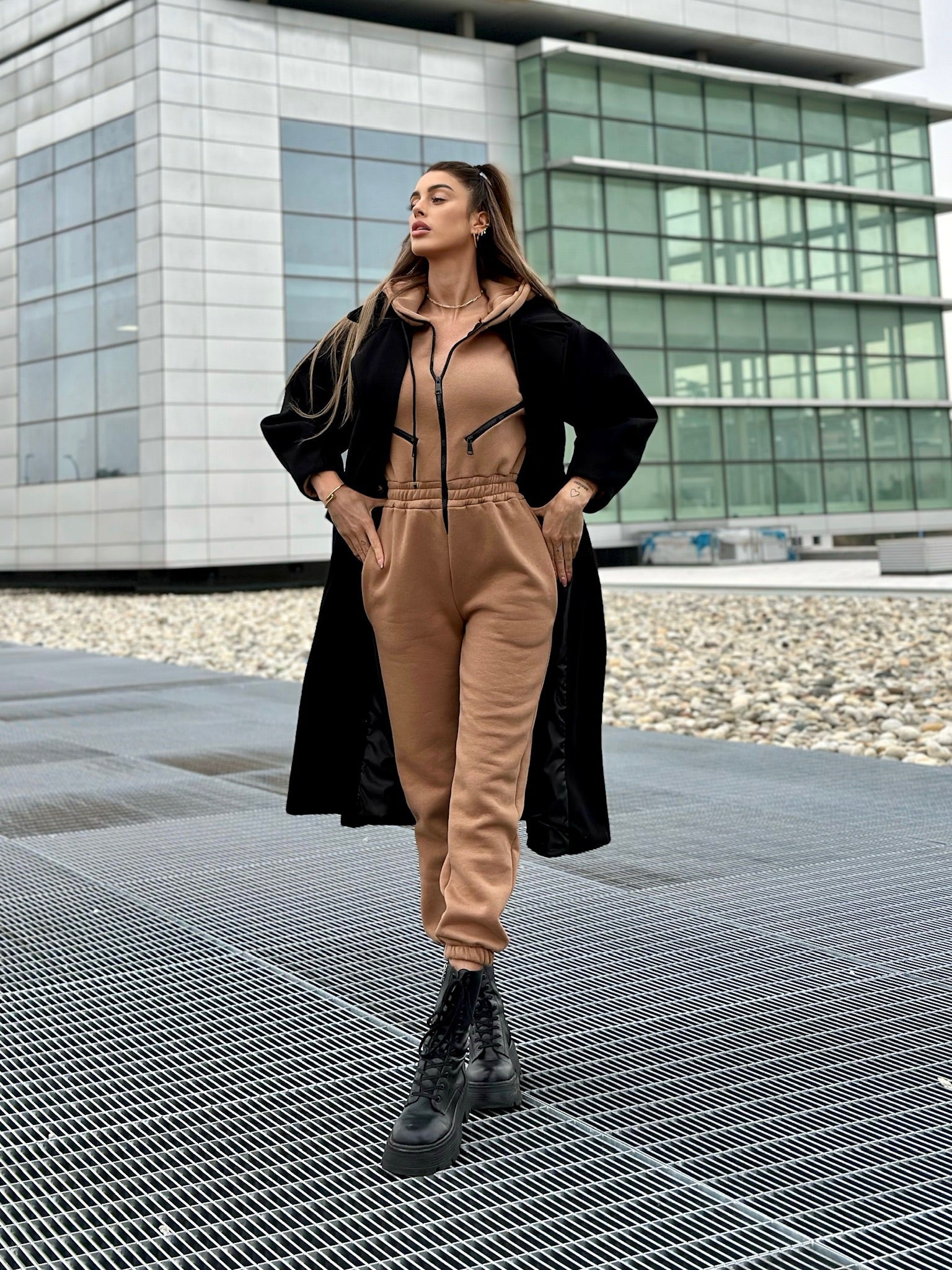 Tuta intera Camel con zip