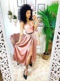 Abito midi raso con maxi spacco rosa