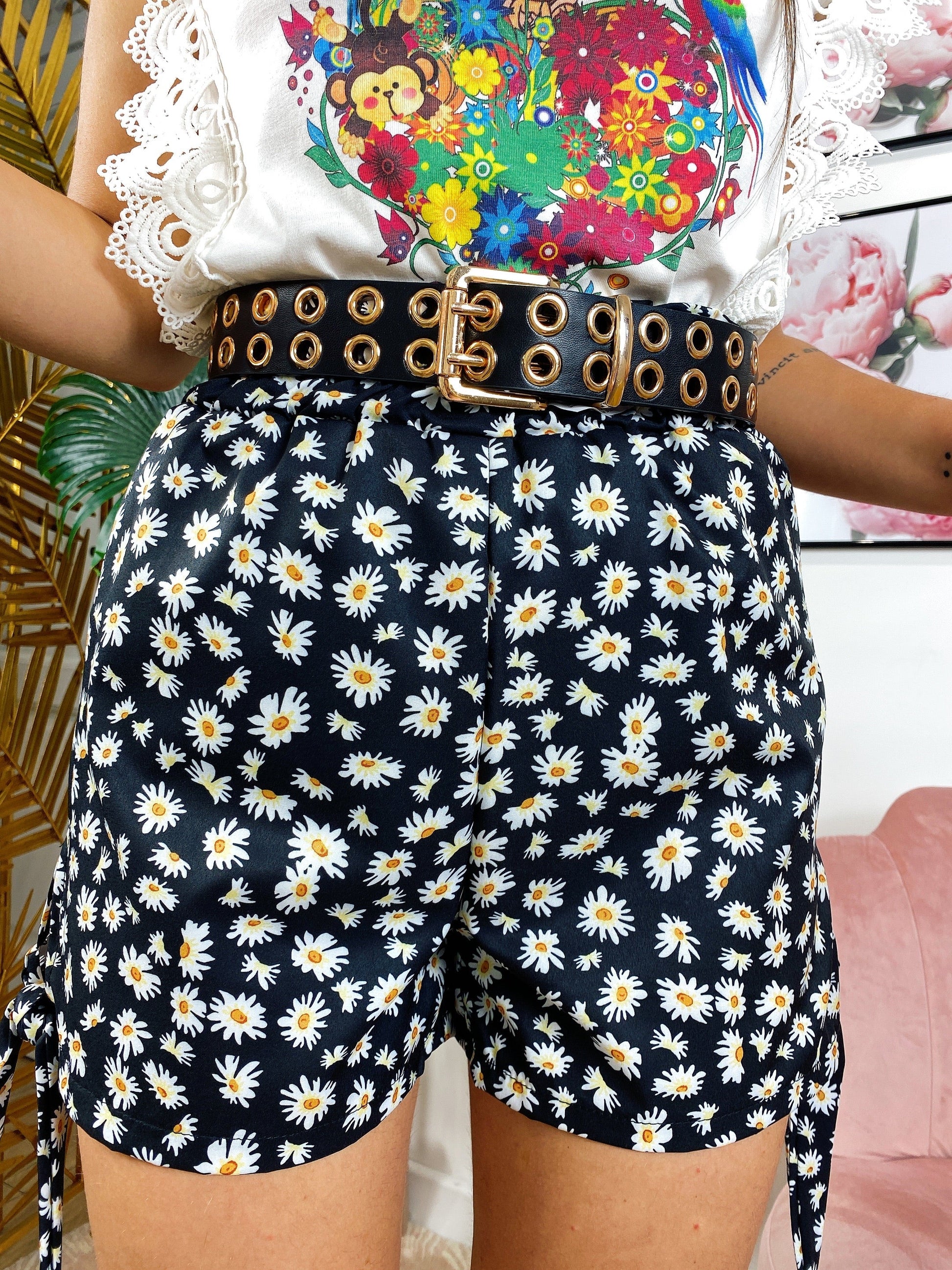 Short a fiori margherite