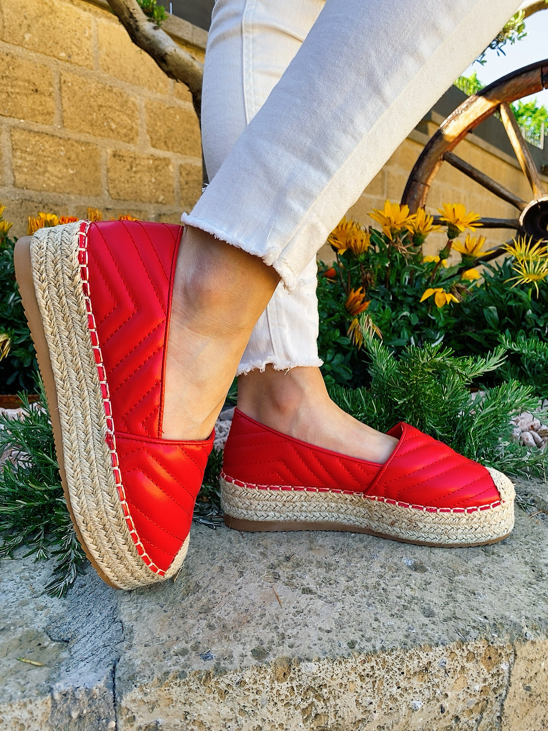 Espadrillas in eco-pelle rosse