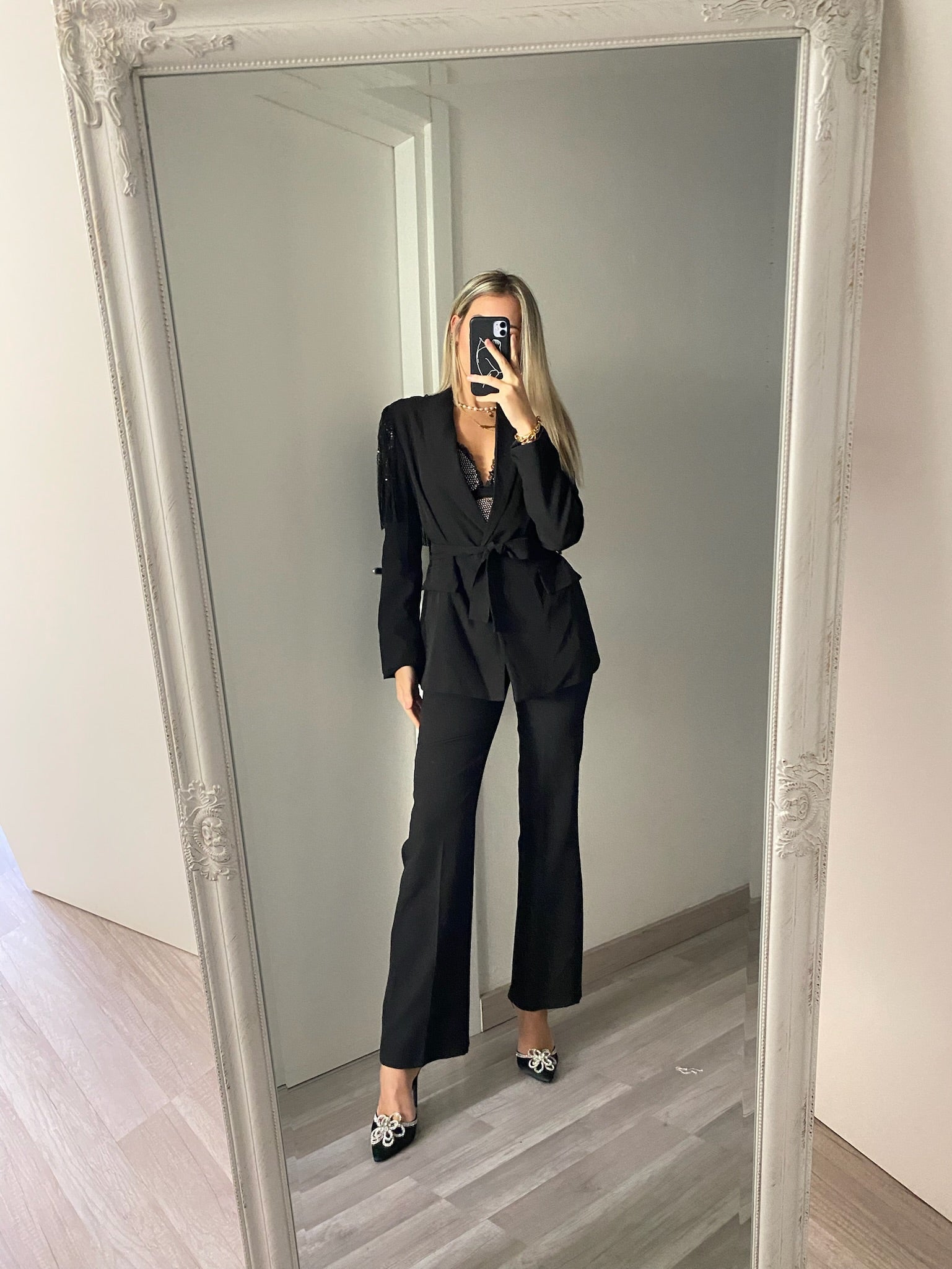 Completo giacca e pantalone frange paillettes nero