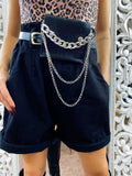Short in jeans con marsupio e catena Nero