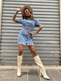Abito in jeans con catena oro