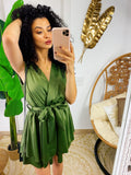 Tutina in raso con cintura verde militare