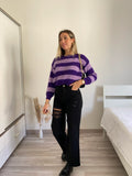 Maglione a righe lilla viola