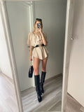 Tutina beige scollo a barchetta e balze