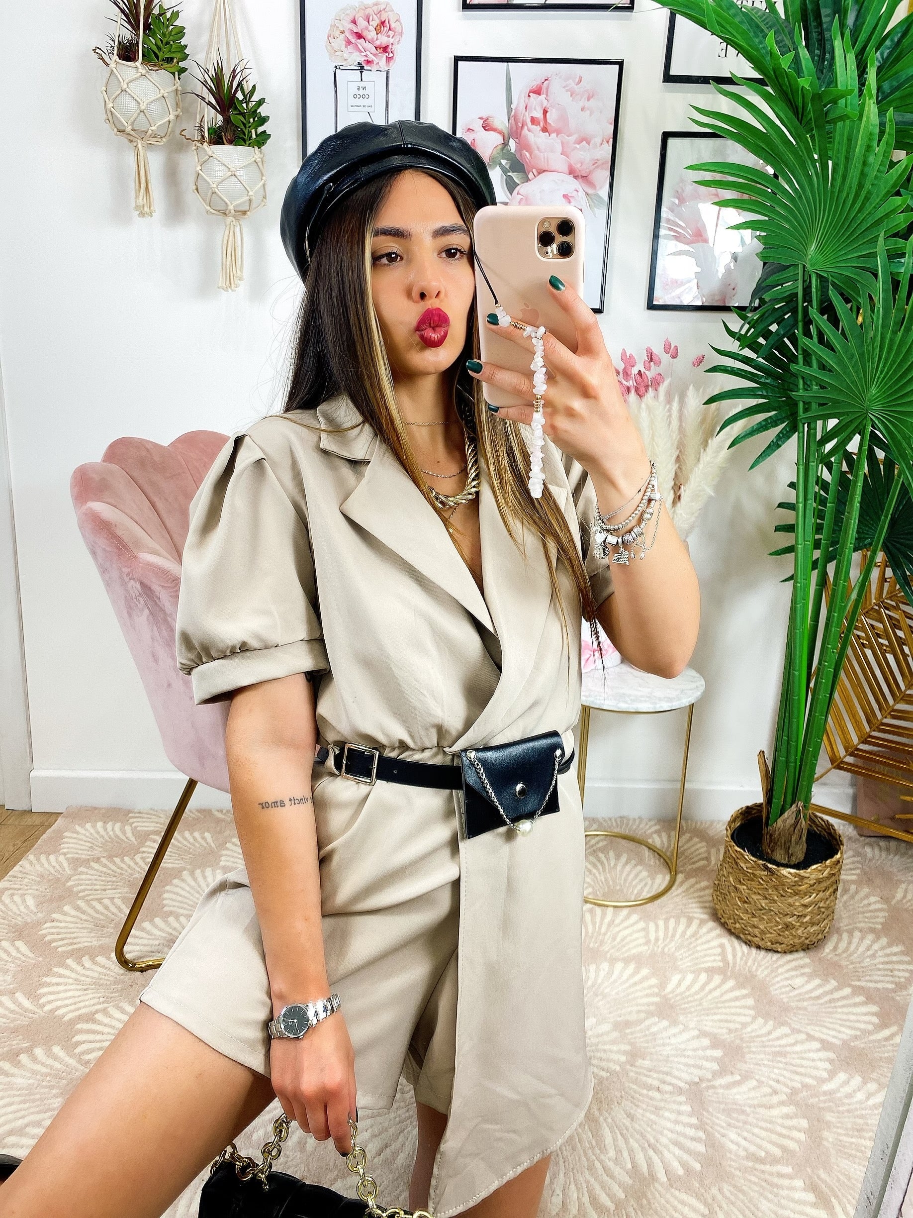 Tutina beige con borsetta