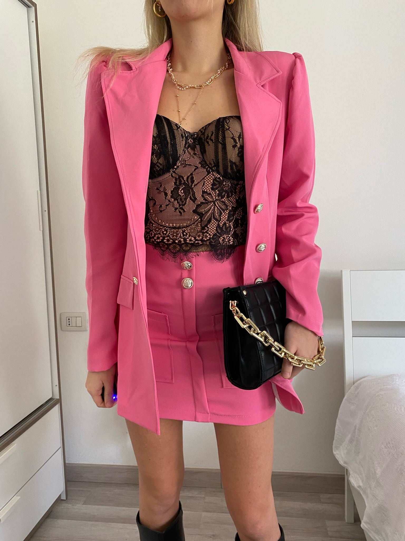Corpetto nude con pizzo nero