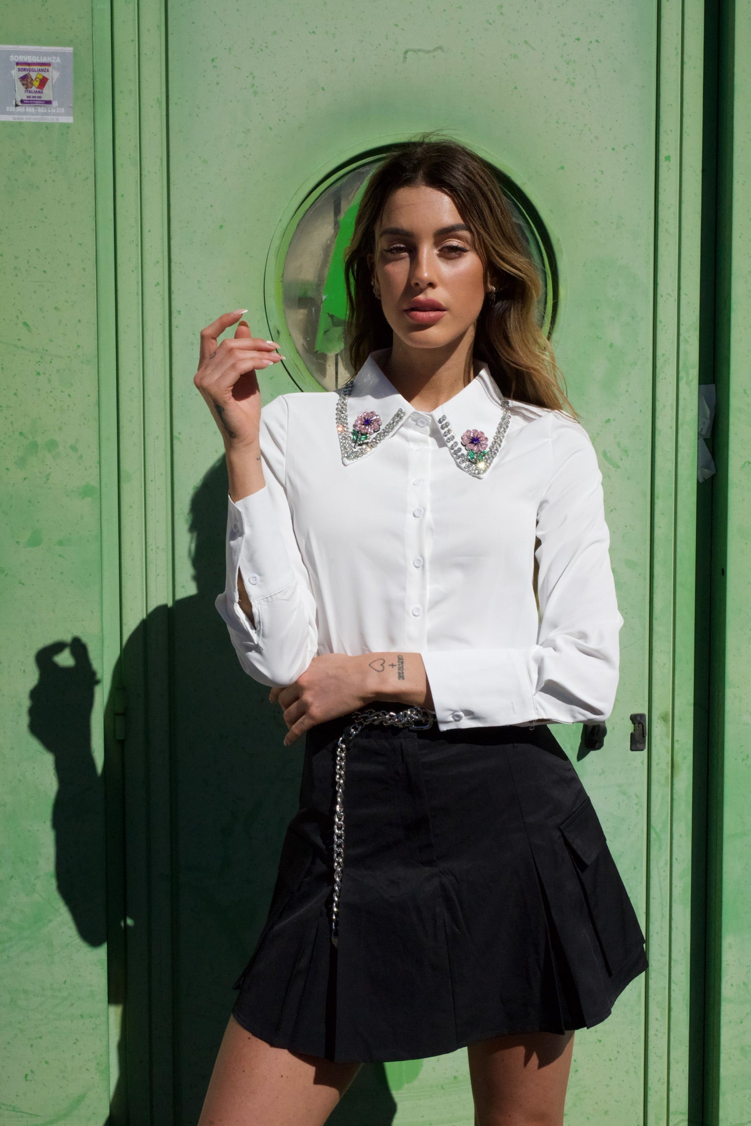 Camicia bianca con strass