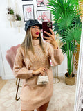 Maxi maglione collo alto con perle rosa