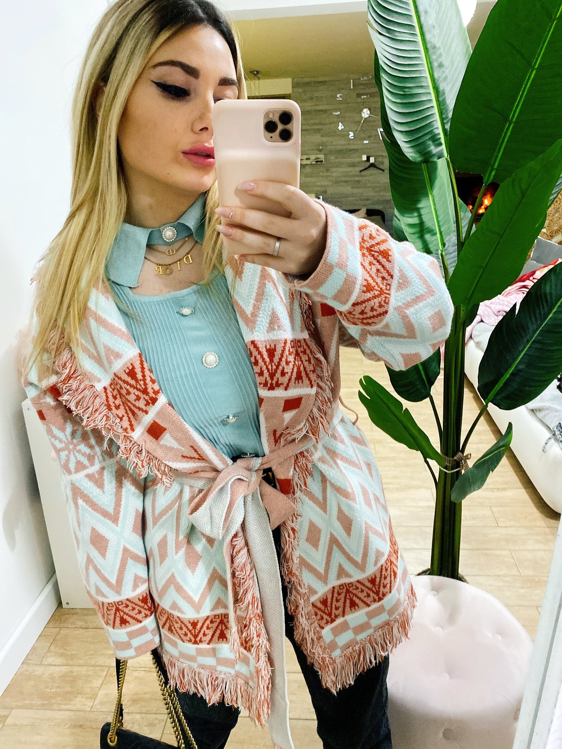 Cardigan frange e cinta pesca