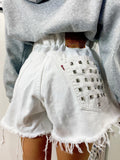 Short Levi’s Vintage bianco con borchie