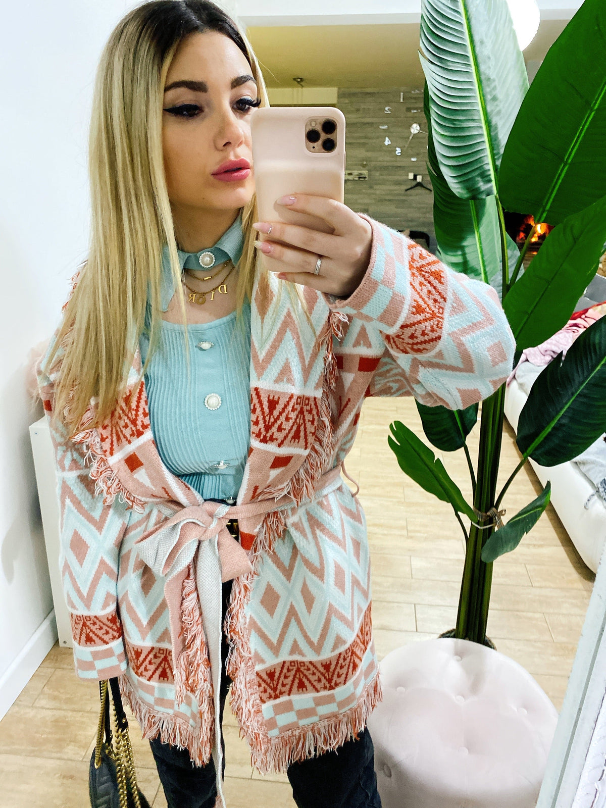 Cardigan frange e cinta pesca