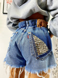 Short Levi’s Vintage bagno medio con borchie
